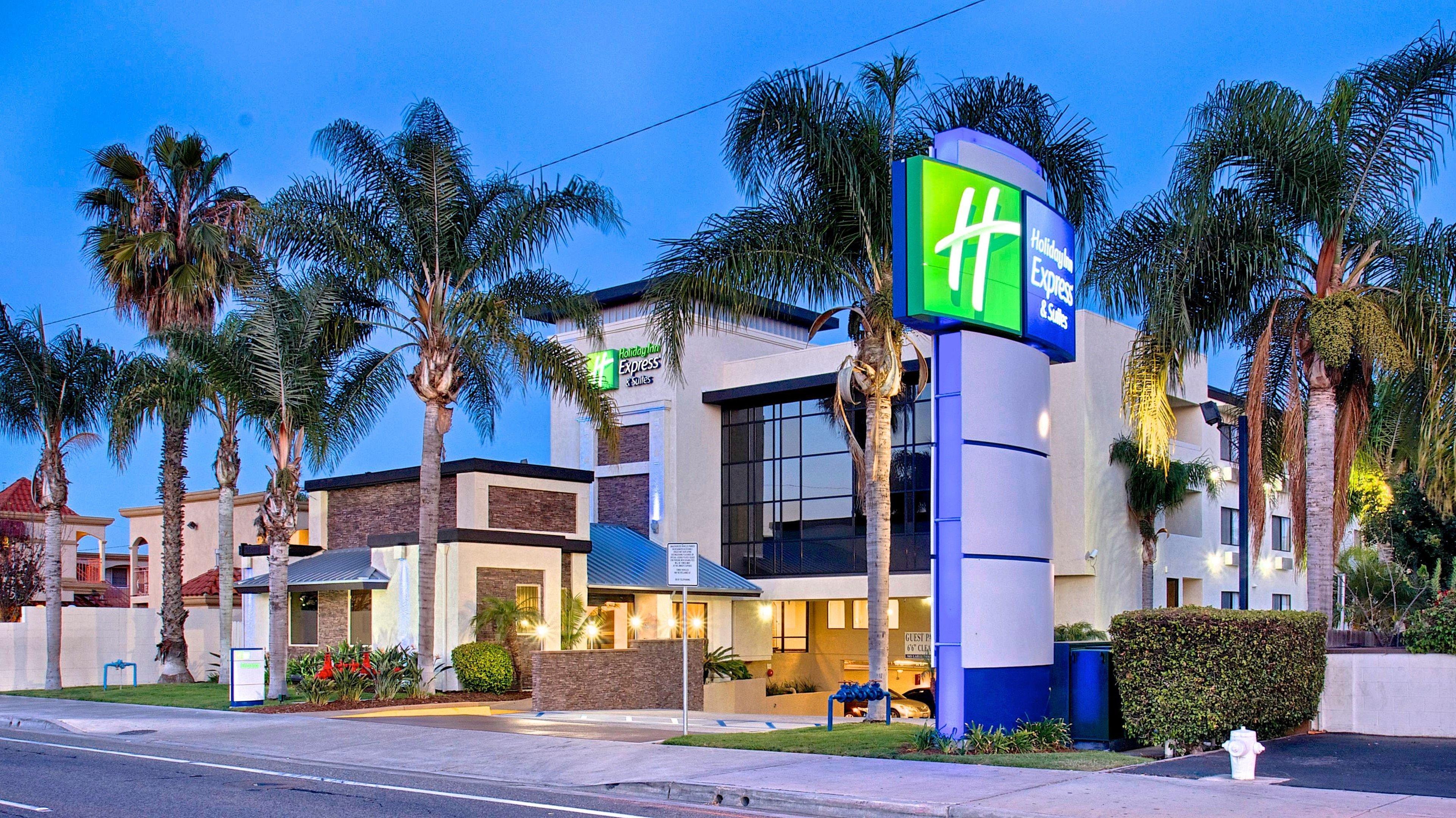 Holiday Inn Express & Suites Costa Mesa, An Ihg Hotel Exterior foto